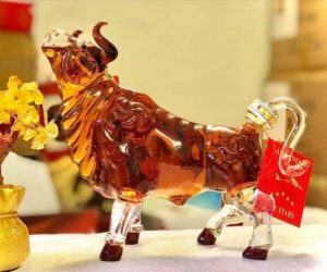 Rượu Tết con trâu Nga