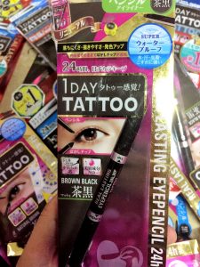 kẻ măt Dạng chì sáp tattoo