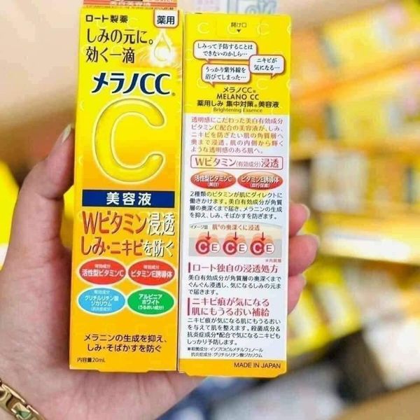 Serum Vitamin C CC Melano có mấy loại?