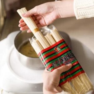 Hộp mì cay Ichiran Ramen Nhật Bản 645g