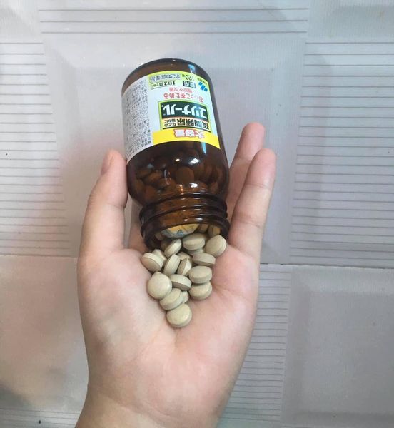 thuốc bổ thận trị tiểu đêm của nhật